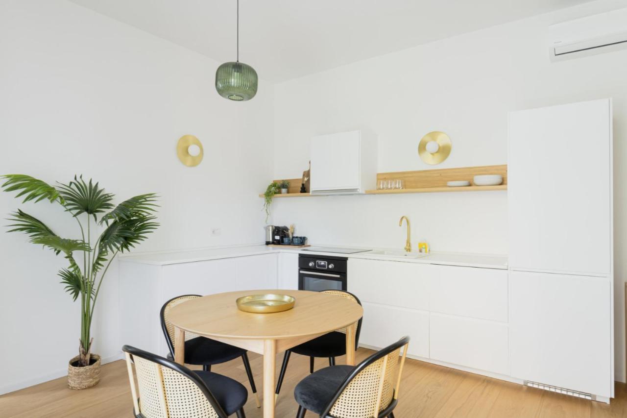 Easylife - Romantico Appartamento Sui Navigli Milaan Buitenkant foto